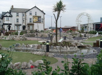 Adventure mini-golf