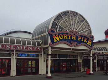 North Pier Bar & Lounge