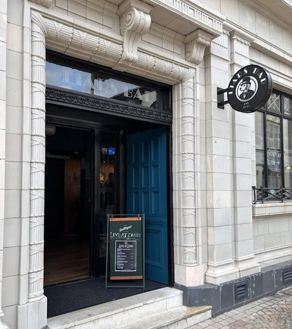 Liars Bar