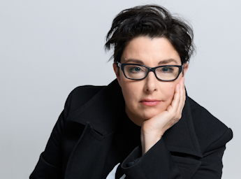 A picture of Sue Perkins.